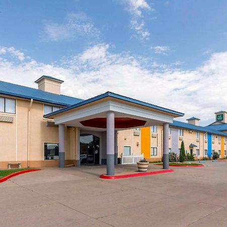 Quality Inn & Suites Wichita Falls I-44 Exterior foto