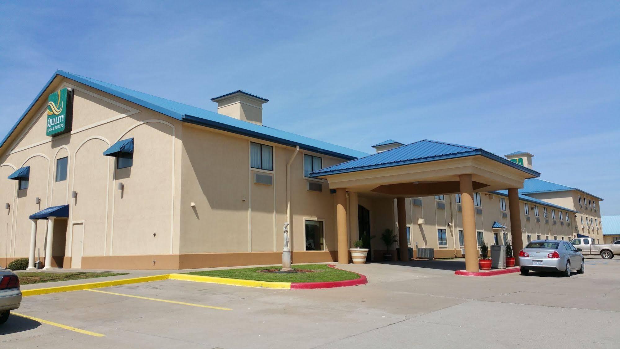 Quality Inn & Suites Wichita Falls I-44 Exterior foto