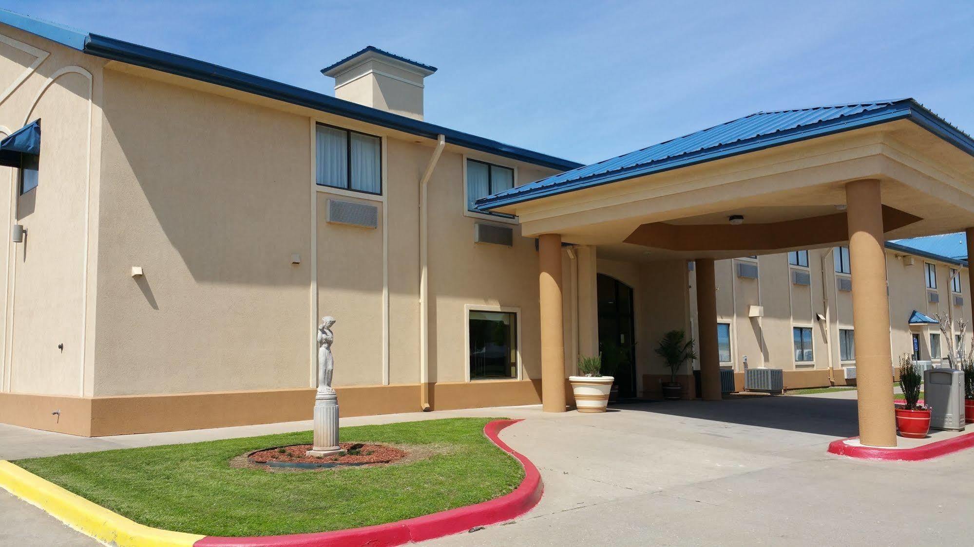 Quality Inn & Suites Wichita Falls I-44 Exterior foto